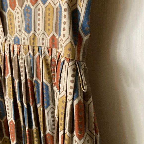 Vintage Pleated Printed Dress Large - Picture 7 of 9